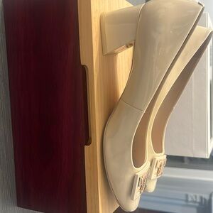 Tory Burch stunning heels